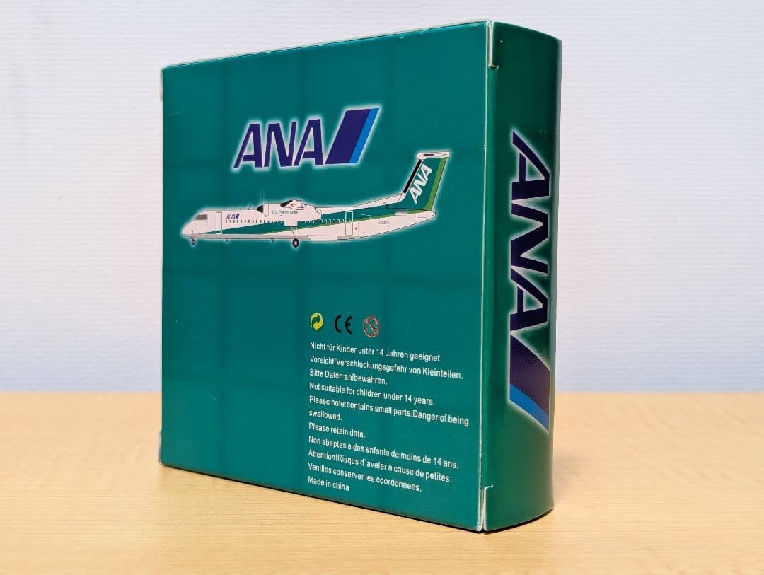 航空機・ヘリコプター ANA DHC-8-402Q Dash 8 JA856A