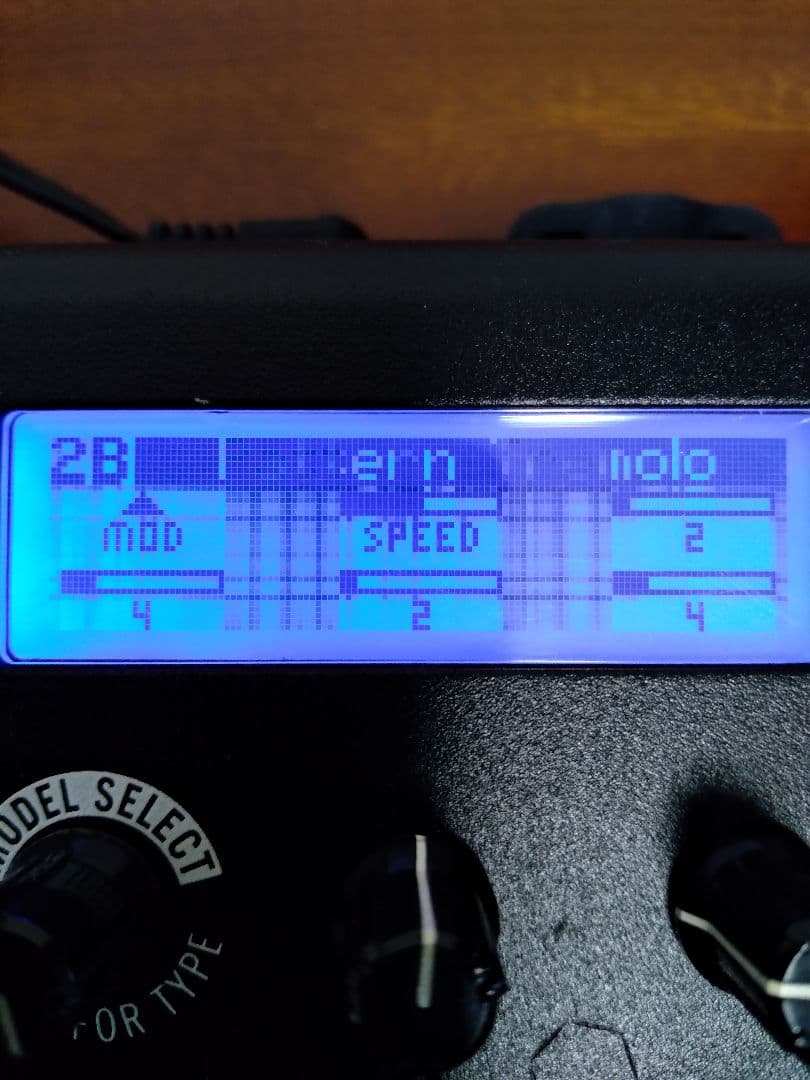 LINE6 M9 Stompbox Modeler (液晶難あり)