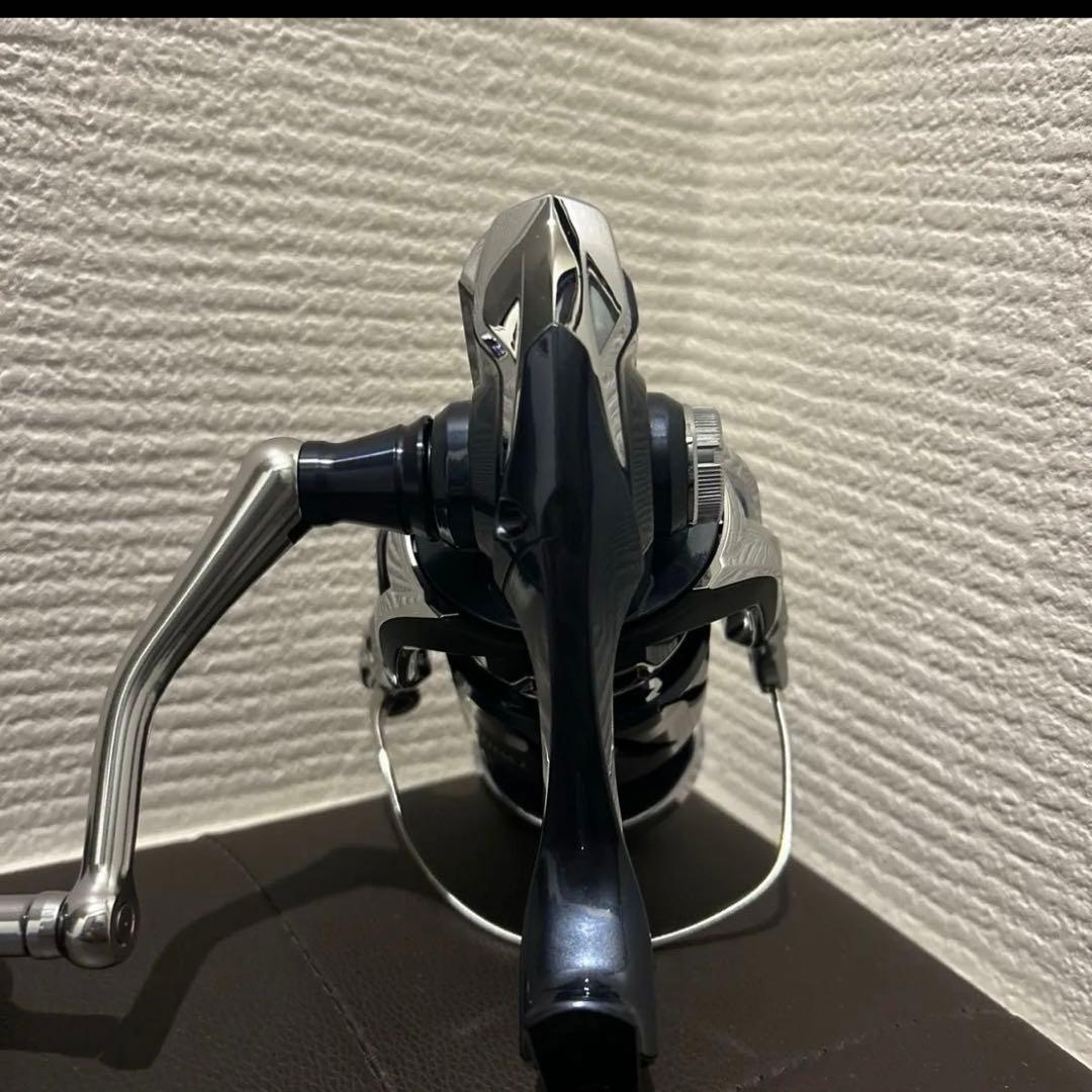 21 ツインパワーSW 8000HG ☆ラインとカバー付き☆