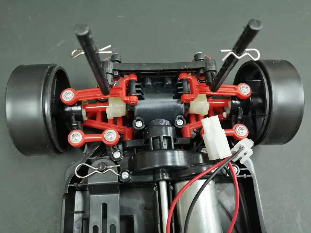 電池2個付き　1/10ドリフトラジコンカー　GTRガンメタリック　ターボ機能付