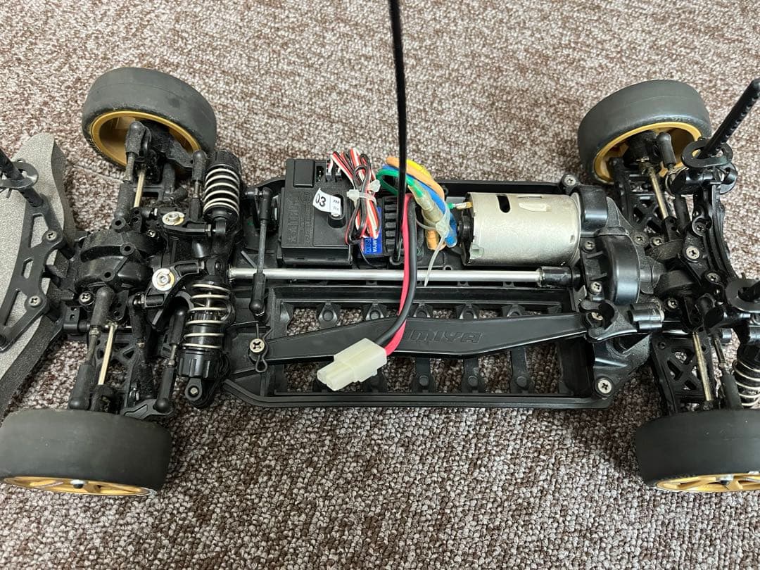 タミヤ　TB-03 タカタNSX メカ付きフルセット