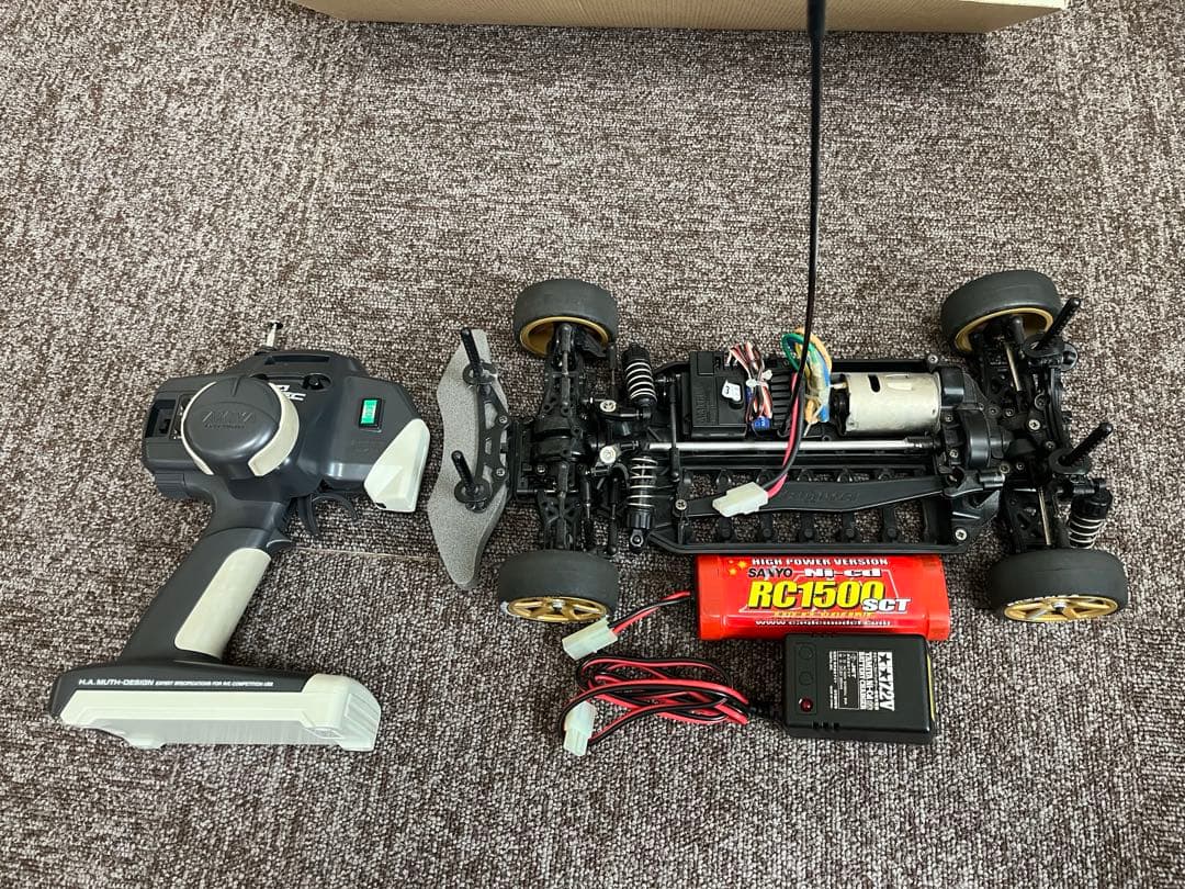 タミヤ　TB-03 タカタNSX メカ付きフルセット