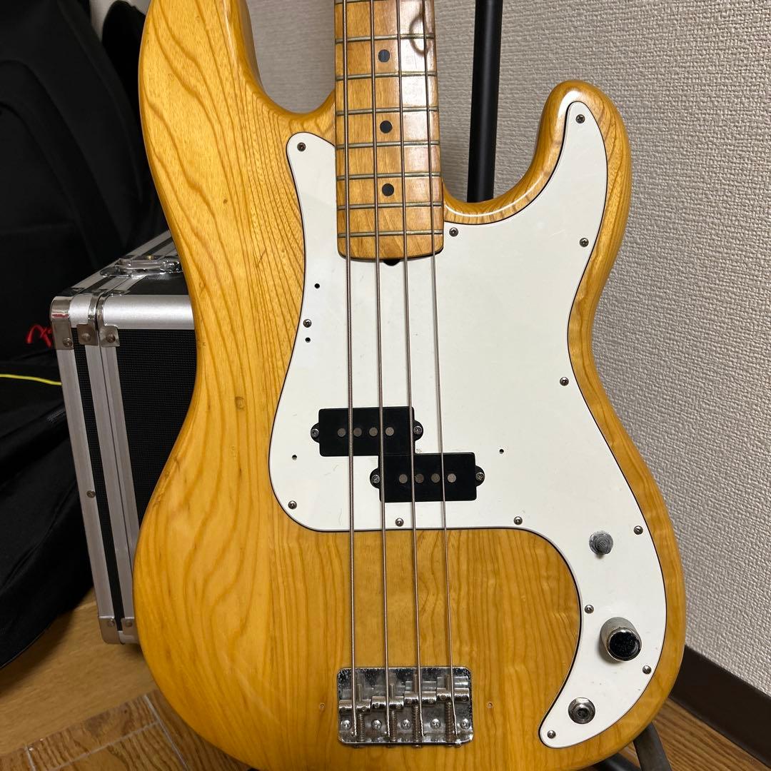 エレキベース ナチュラルウッド