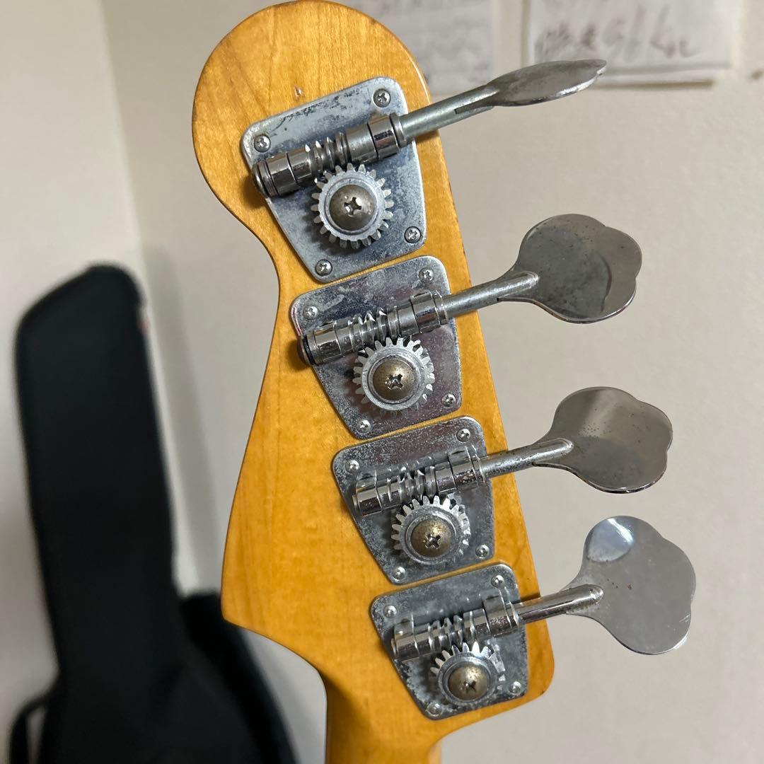 エレキベース ナチュラルウッド