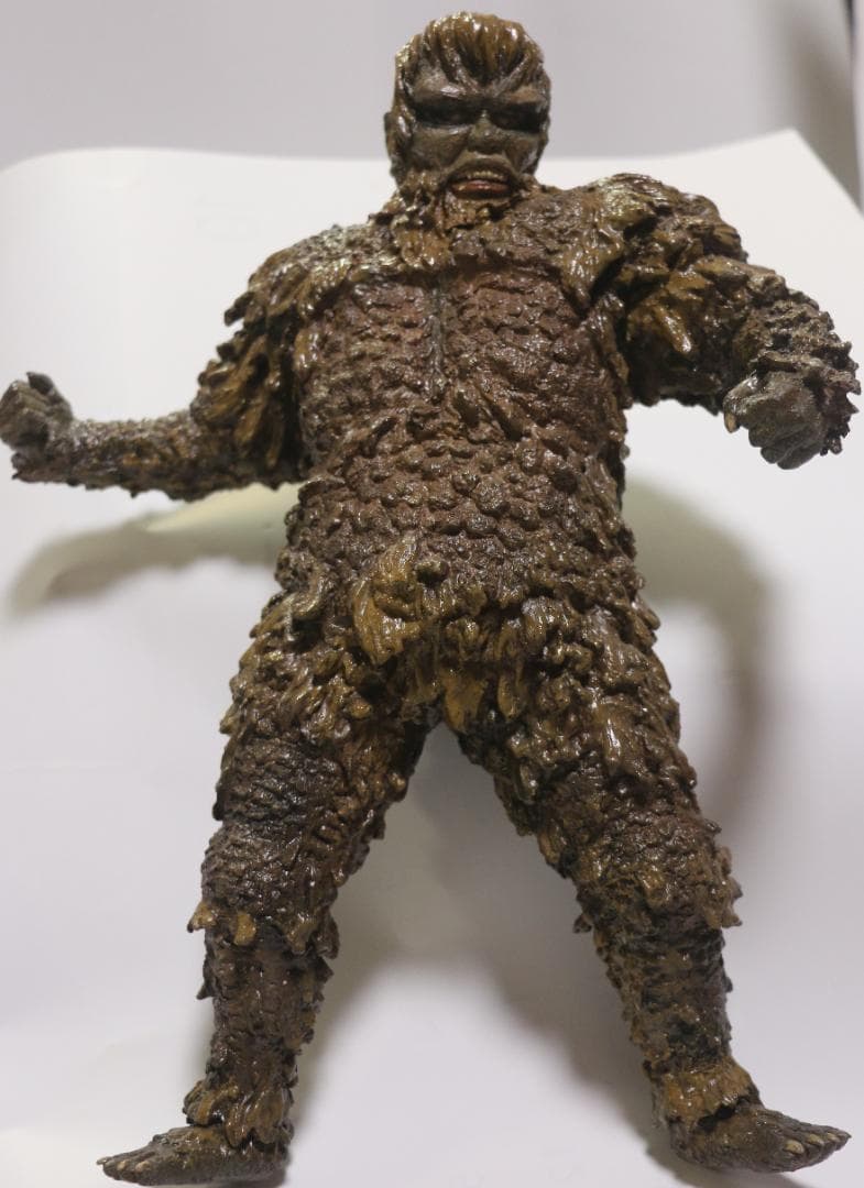 フランケンシュタインの怪獣（東宝１９６６年）のサンダのフィギャー　全高：約３０㎝
