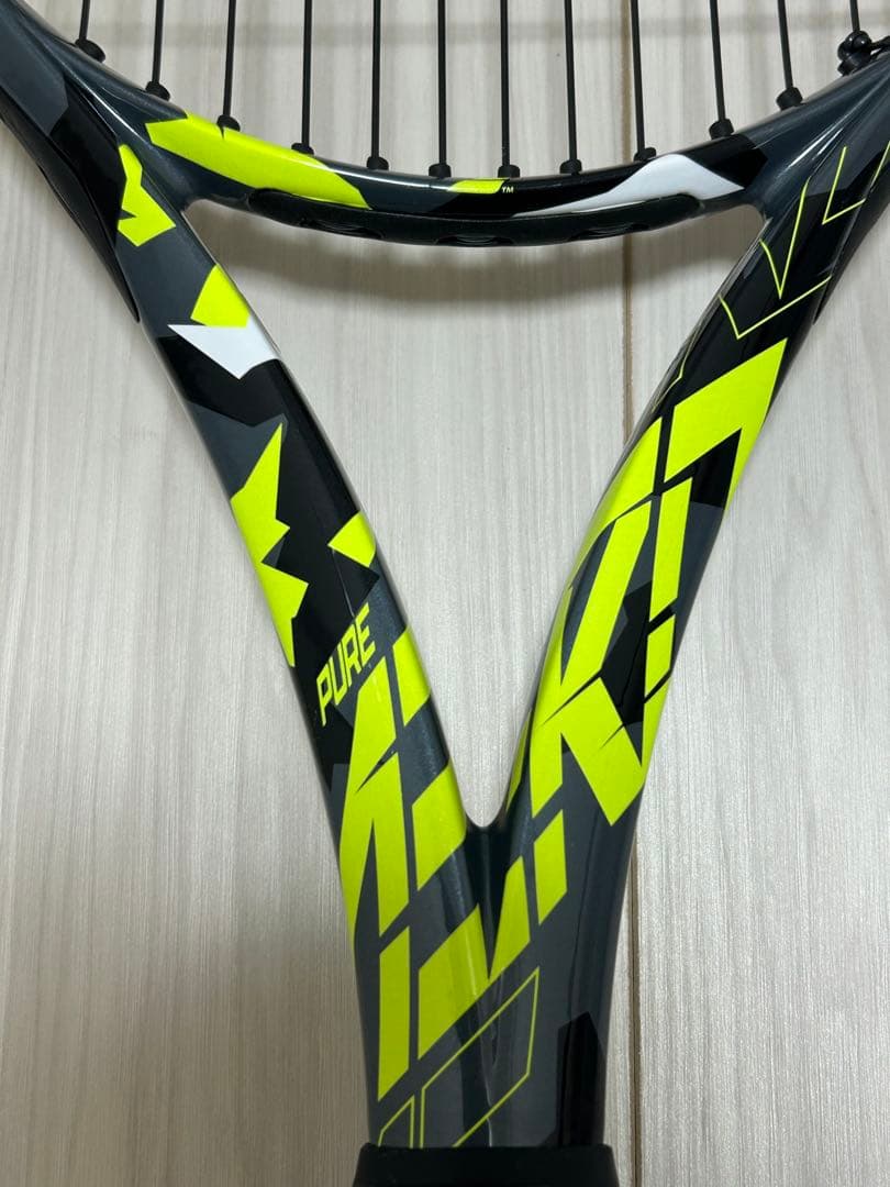ピュアアエロ（Pure Aero）2022年モデル　G2 硬式用テニスラケット