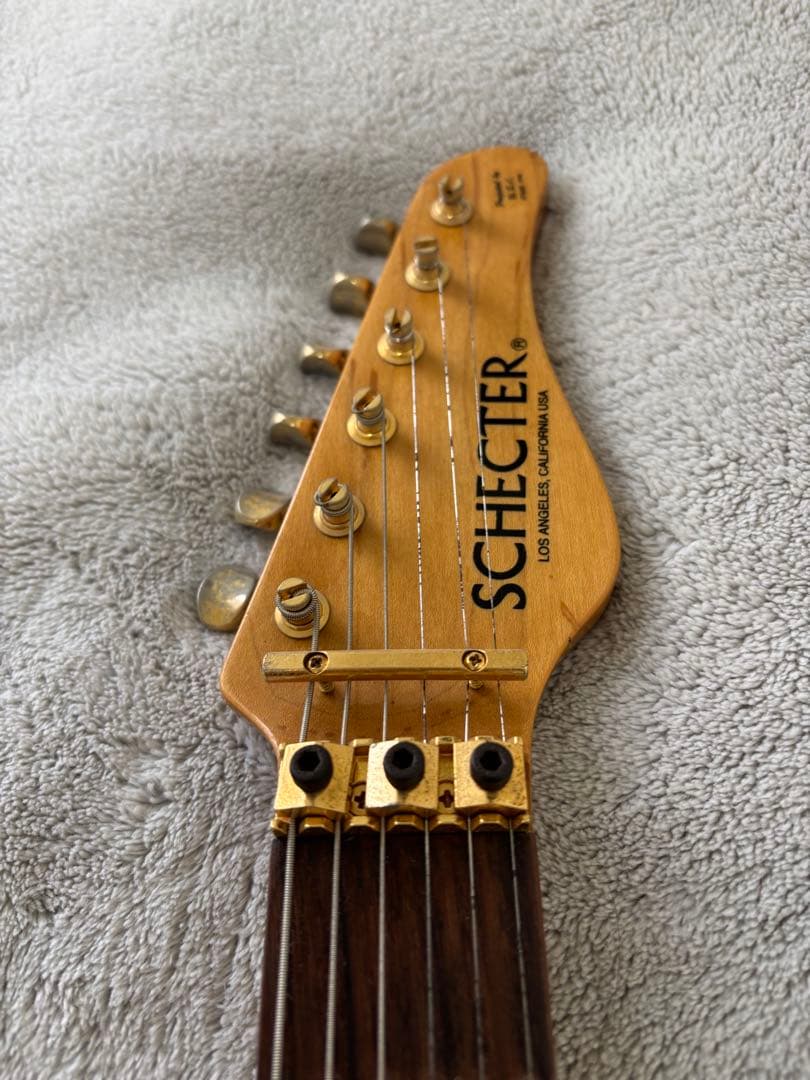 Schecter エレキギター レッド