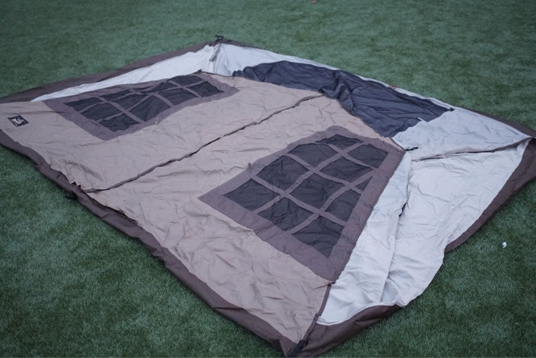 オーナーロッジ52r 小川テント