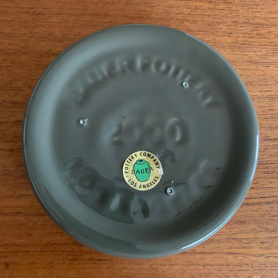 バウアーポッタリー Sサイズ ドッグボウル　シイタケ（茶系）