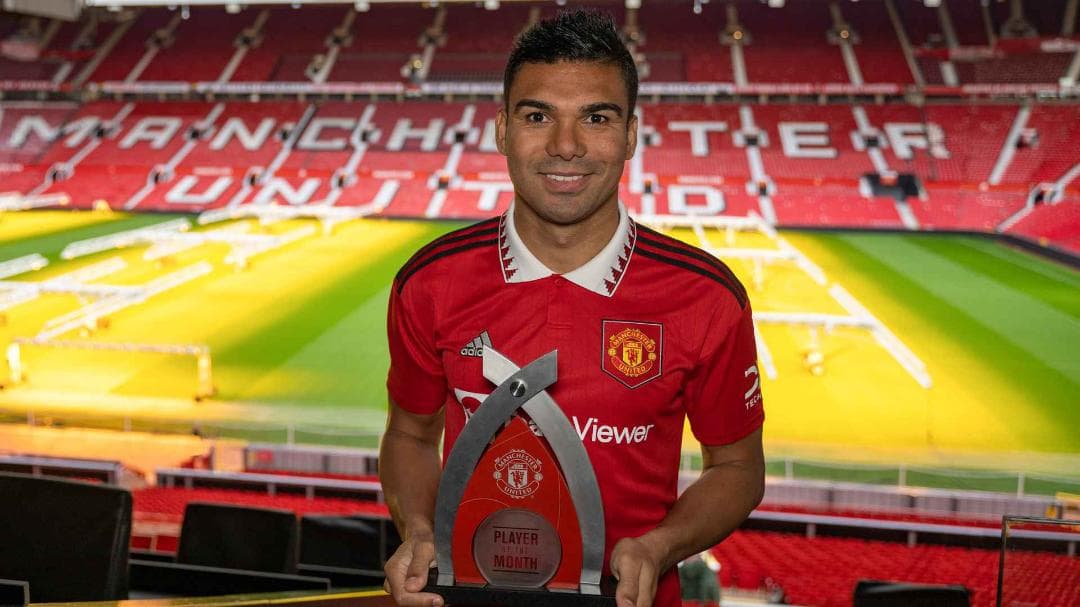 正規品 マンチェスターユナイテッド 22/23 オーセンティック カゼミーロ