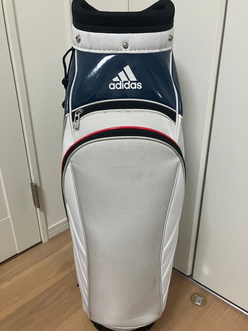 アディダス　adidas キャディーバック　９型　フードカバー付属