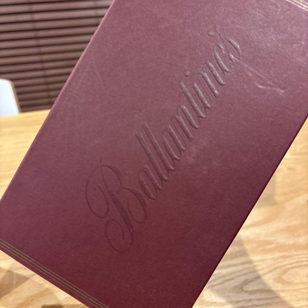 Ballantine’s（バランタイン）　17年　スコッチウィスキー　記念モデル