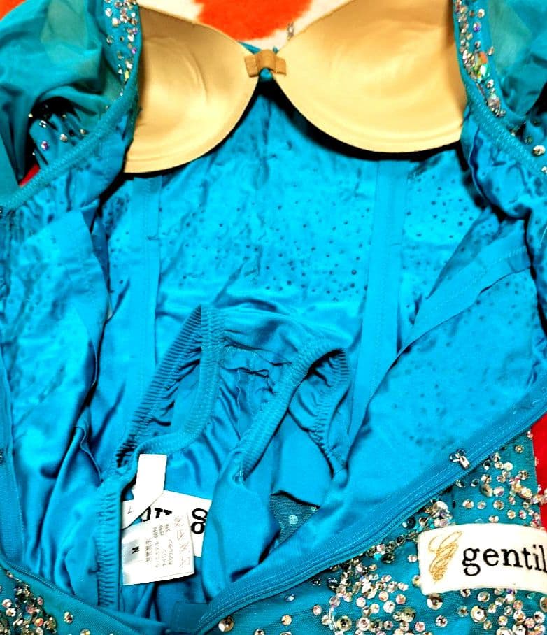 社交ダンス♡ジャンティ　ラテンドレス　ターコイズブルー　競技　デモ