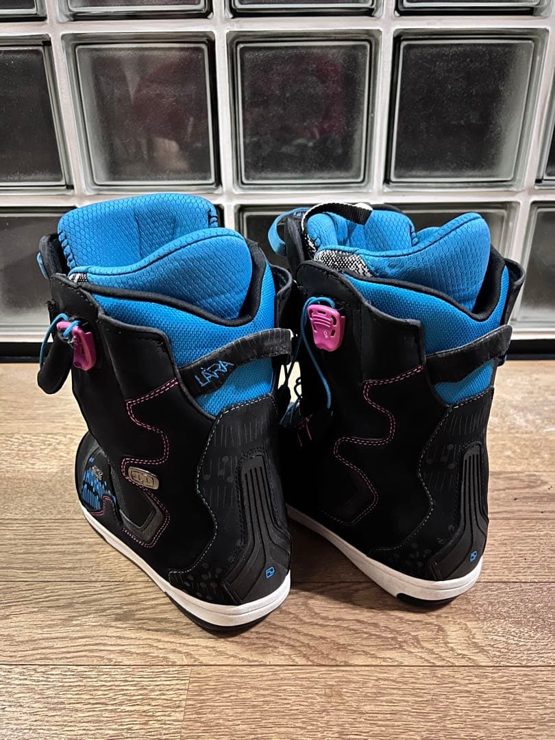 DEELUXE ディーラックス ID LARA スノーボードブーツ レディース