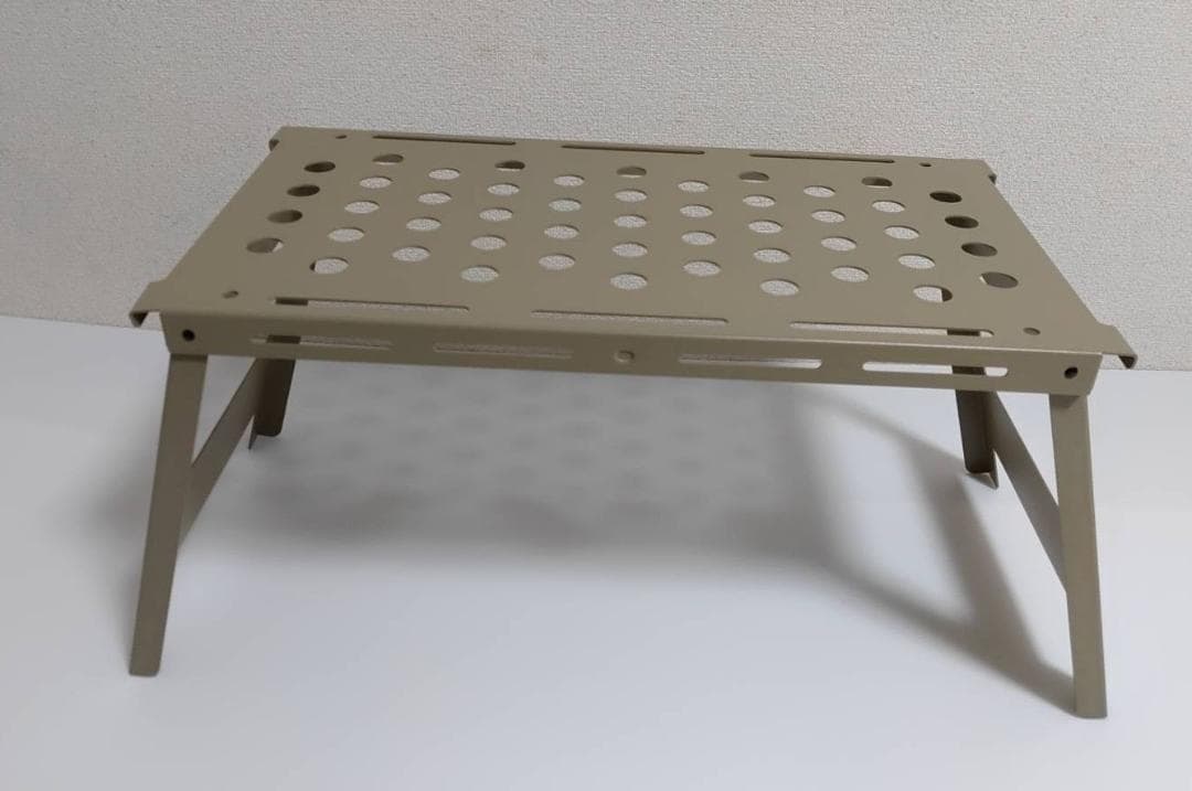 アルミコンテナ　50L　フルカスタム　カーキー　キャンプ　新品送料込み