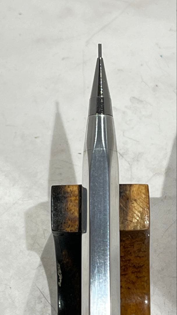 くさいろ　P205 アルミ　六角軸