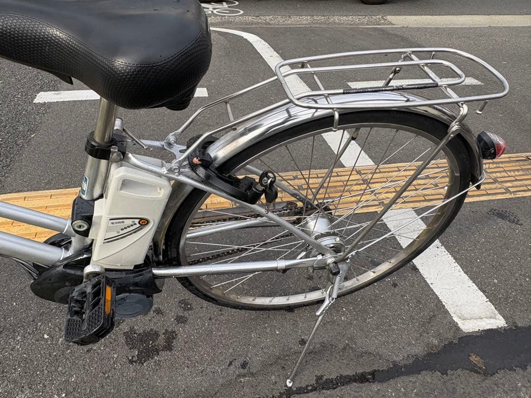 中古 27㌅5段変速Panasonic電動アシスト自転車　8.9Ah4点灯大阪