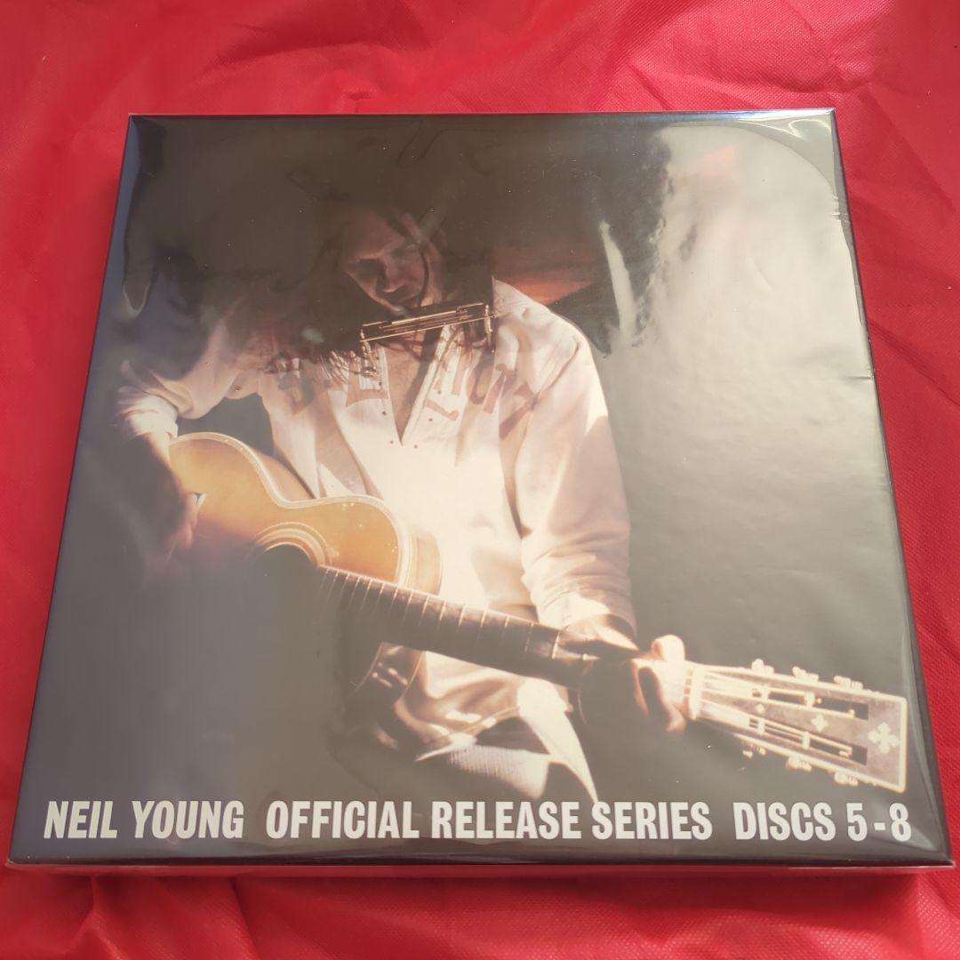 希少　NEIL YOUNG OFFICIAL RELEASE 4LP BOX