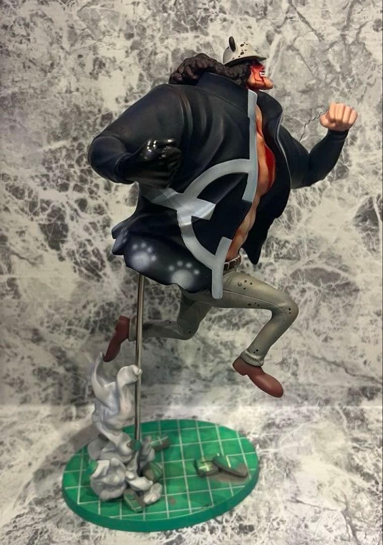 ワンピース 一番くじ　MASTERLISE バーソロミューくま　リペイント