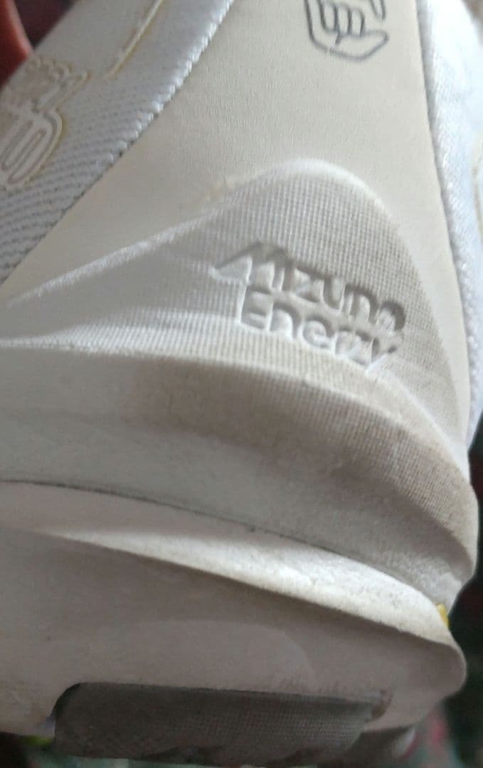 MizunoHonolulu限定ランニングシューズ ホワイト