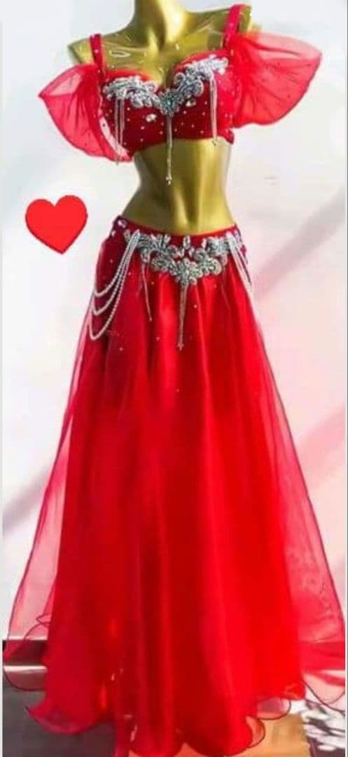 未使用　ベリーダンス 衣装　赤　姫系　オフショルダー