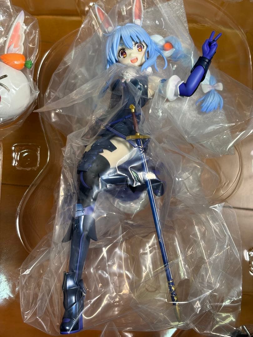 中古　特典あり　兎田ぺこら　マシュ　コラボ　スケールフィギュア