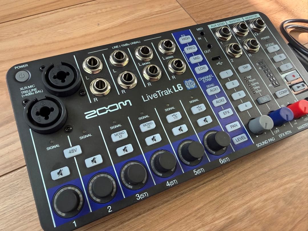 ZOOM LiveTrak L-6 デジタルミキサー