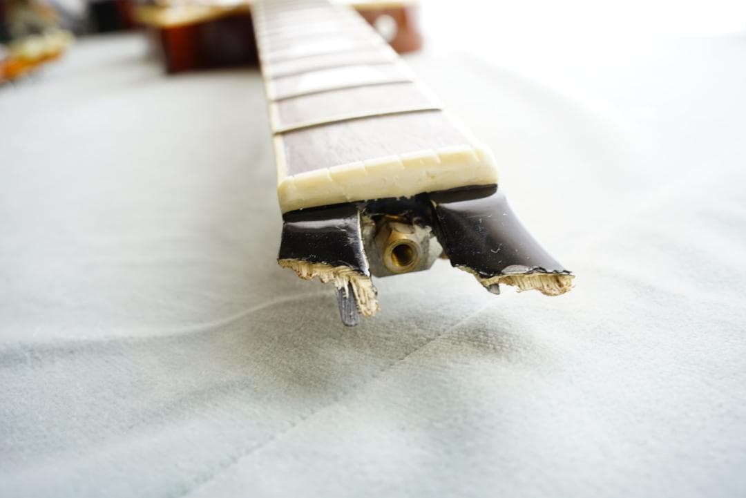 r*u様 新品　ネック破損　EDWARDS E-LP-STD/P Gold To