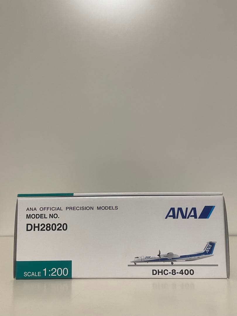 全日空商事　ANA DHC-8-400 inspiration 1/200