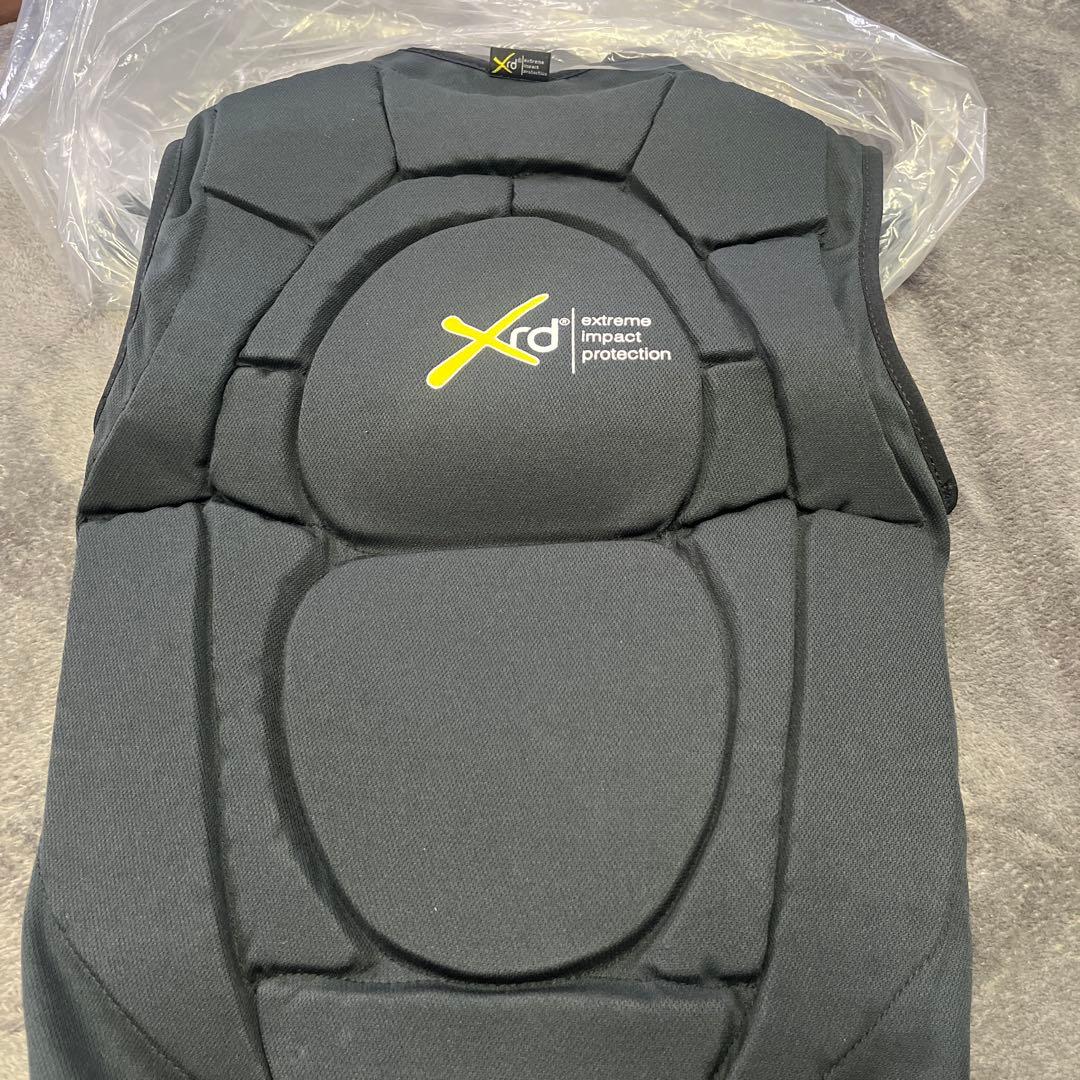 eb's 上下スノーボードプロテクター　新品未使用