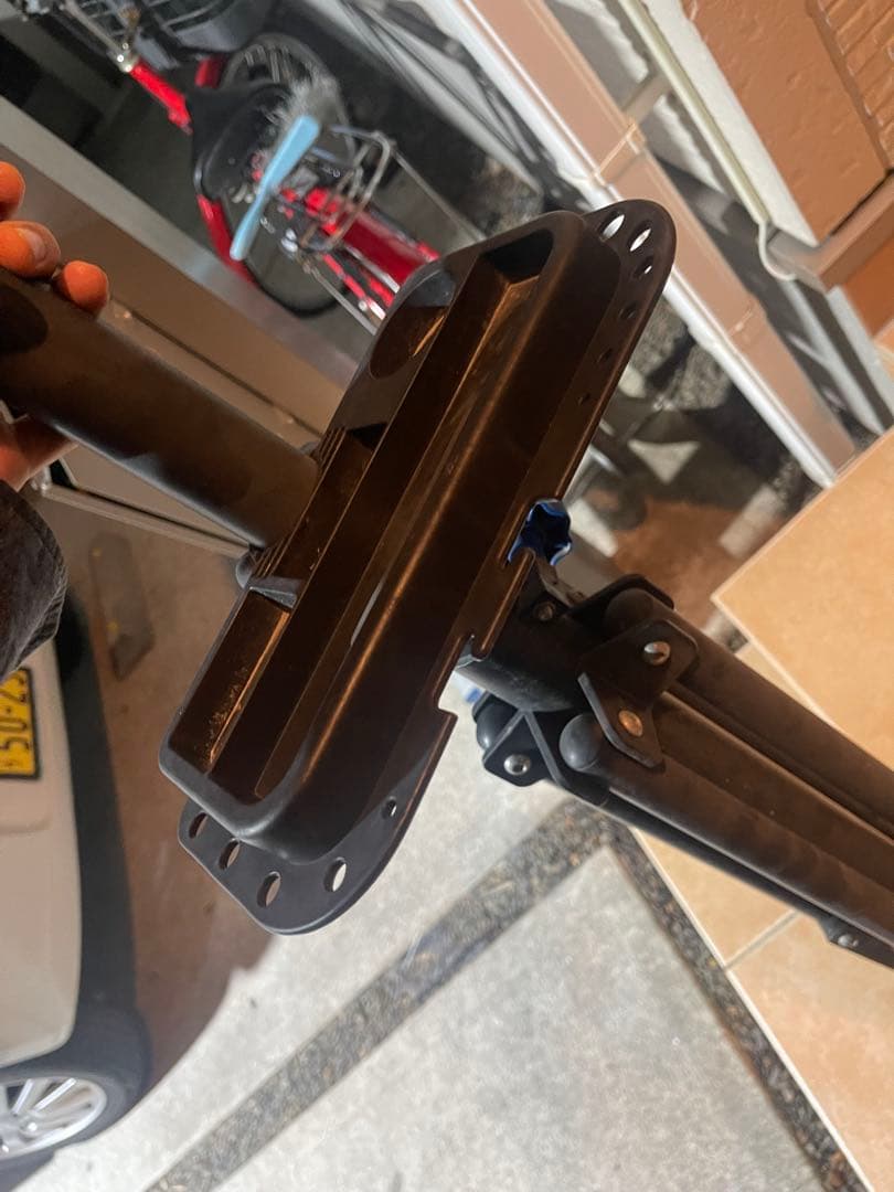 アルミ製三脚 最大荷重30kg