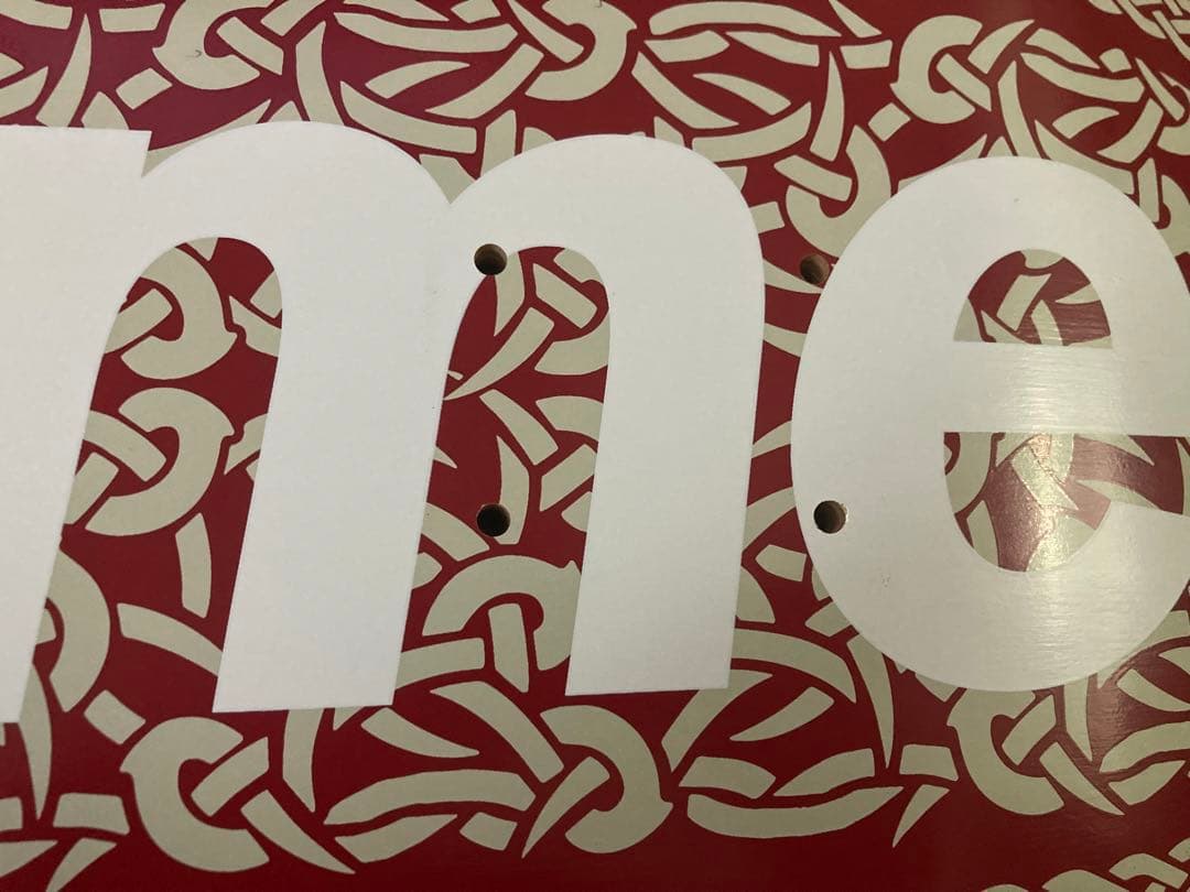 supreme スケートボード＋デッキスタンド シュプリーム ペイズリー 赤