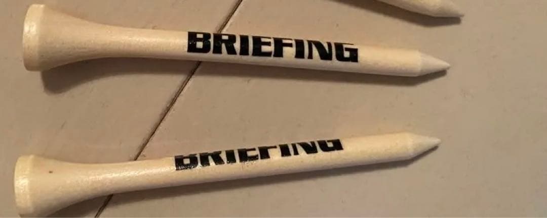 ブリーフィング　ビームスゴルフ別注　ブリーフィングウッドティー2本サービス