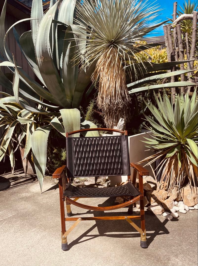 バックドロップレザー　カーミットチェア　ウォールナット　ヒジラク