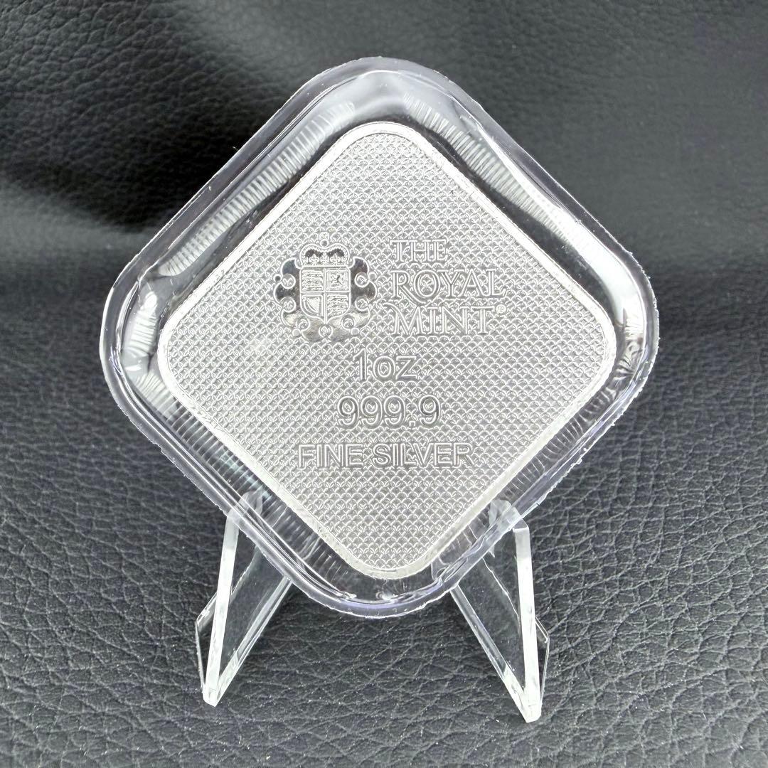 銀貨 英国 ロイヤルミント クイーンズビーストコンプリーター 純銀 四角 1oz