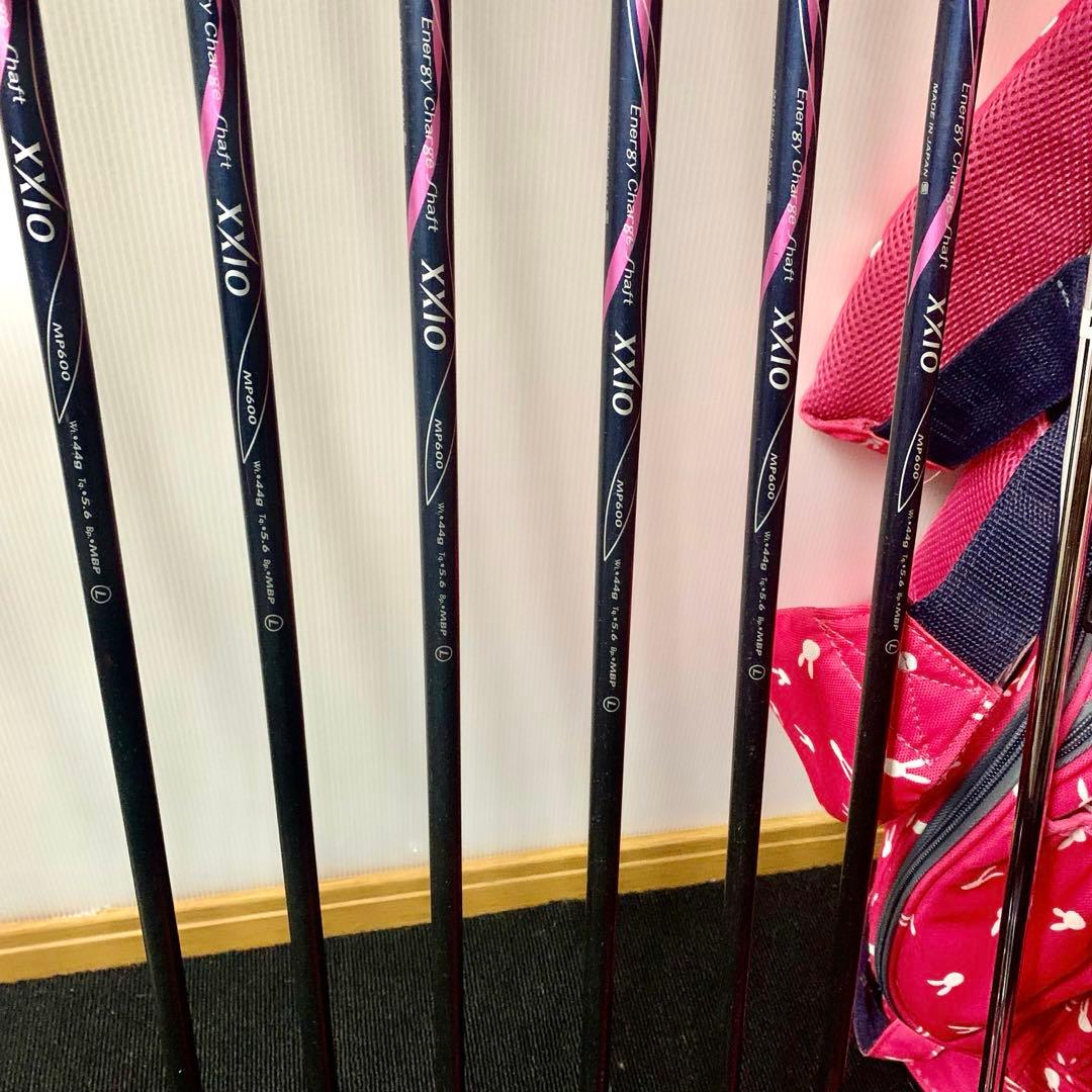 大人気◇XXIO レディースゴルフクラブセット／ジャックバニー キャディバッグ