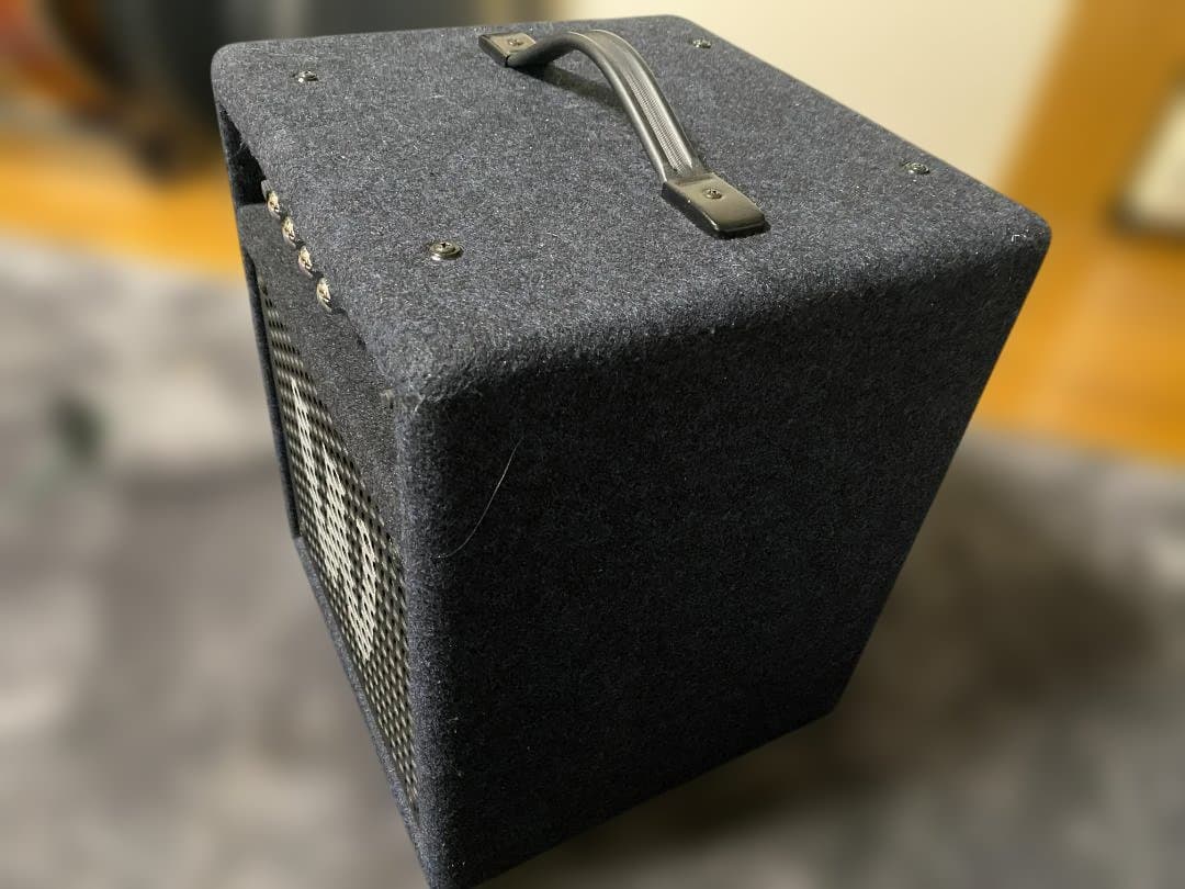 Warwick ベースアンプ BLUE CAB 30