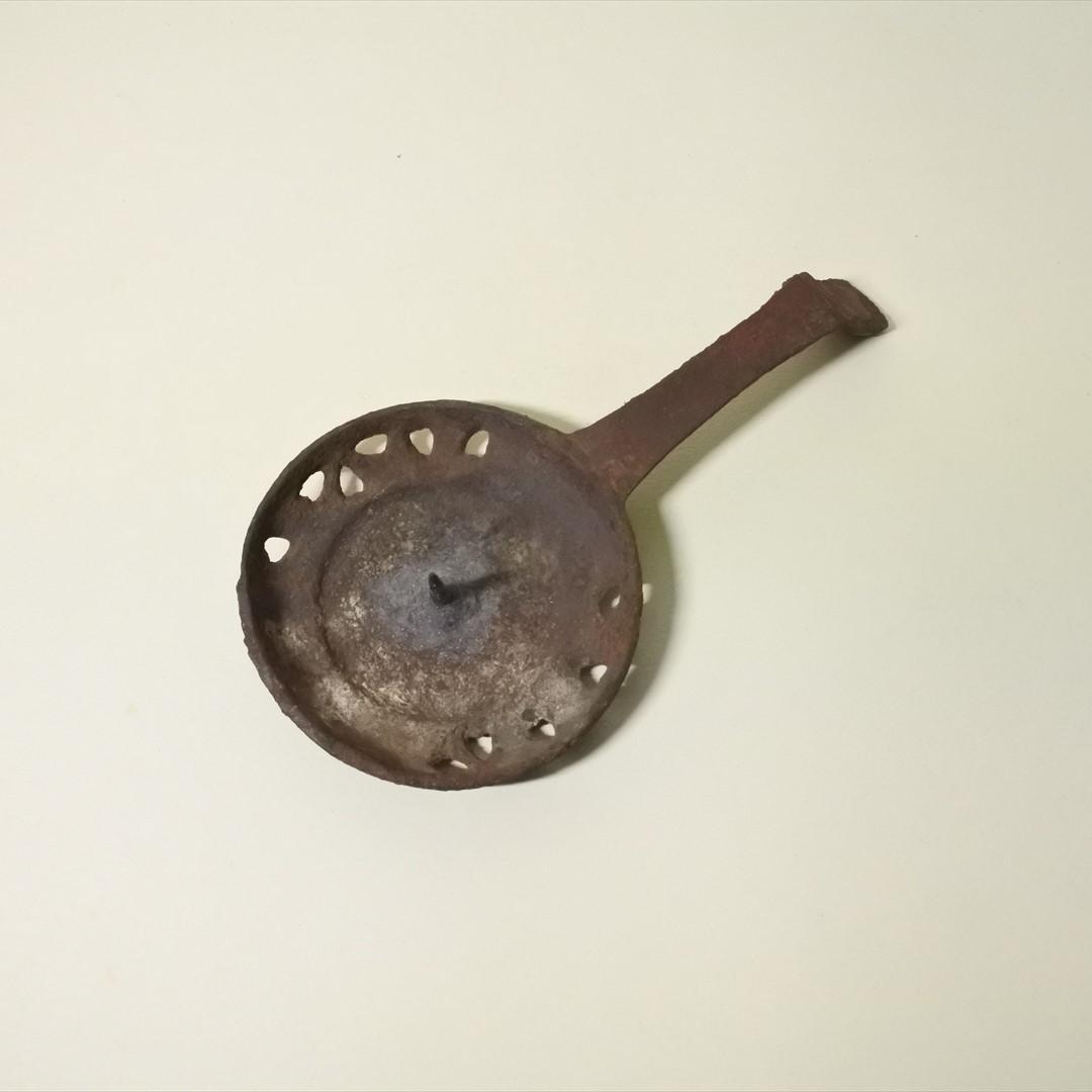 明治時代　鉄製　燭台　持ち手　オブジェ　骨董品　アンティーク