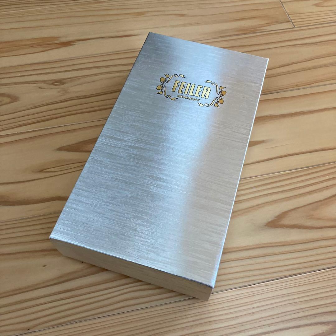 新品未使用品　フェイラー　大判　パンジー　黒　バスタオル　花柄　黒　送料込み