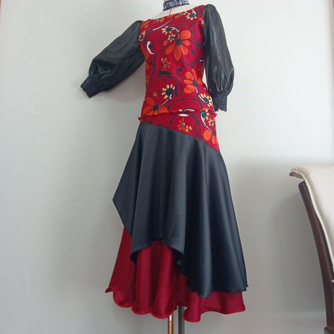 お値下げ　ハンドメイド　深紅色　社交ダンスドレス　セットアップ　トップススカート