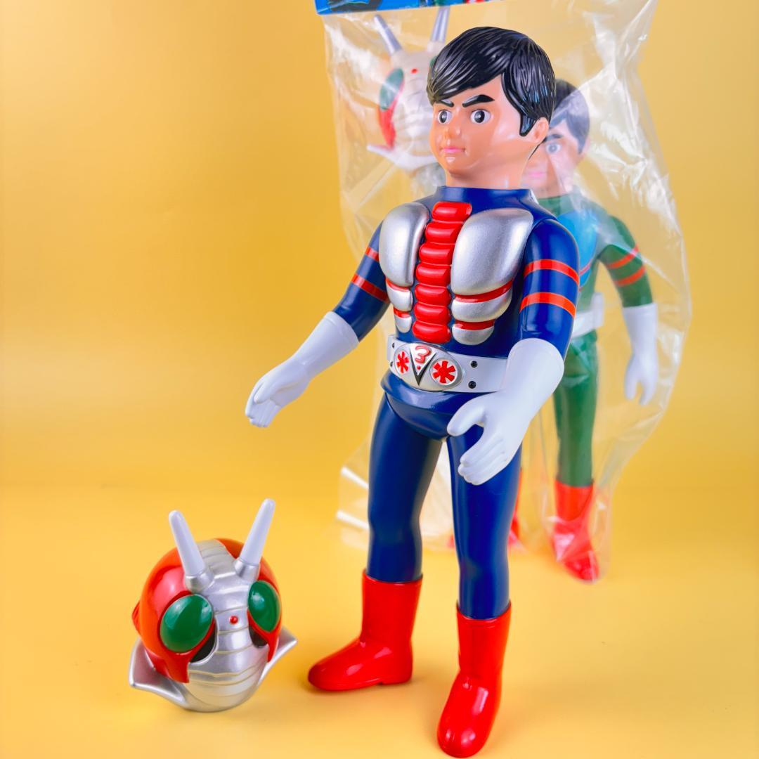 仮面ライダーV3　面取れ　当時物風　珍色　マルサン・ブルマァク・・/やまなや