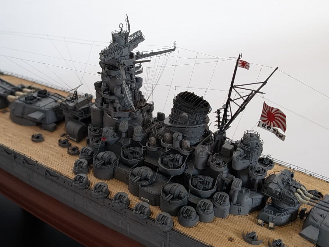 1/700 戦艦大和 塗装済完成品