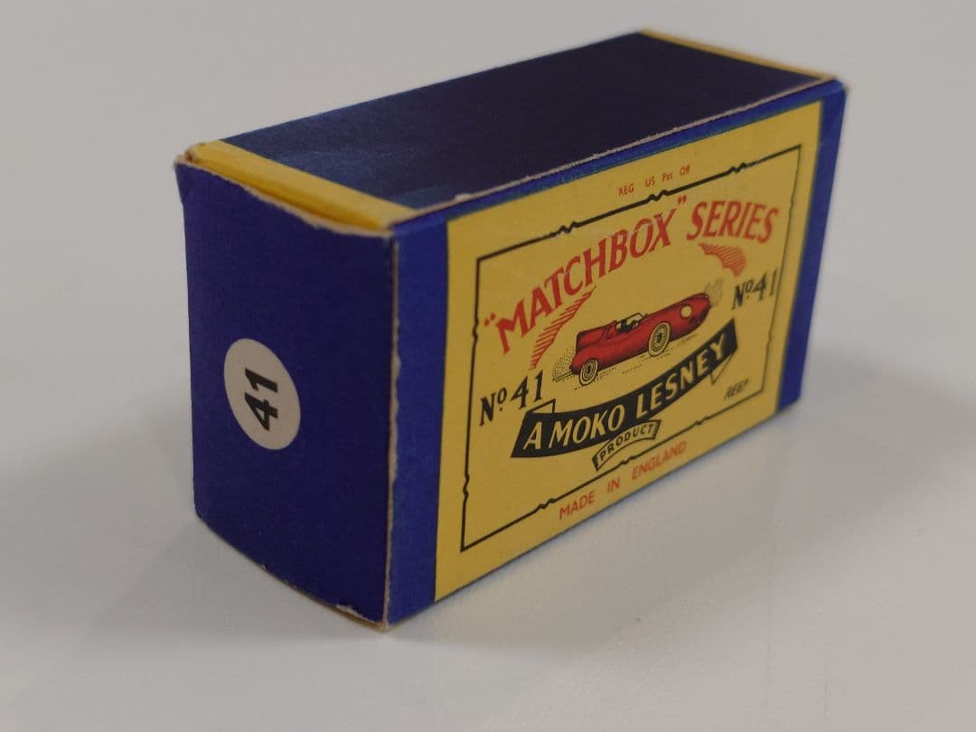 ミニカー MATCHBOX No.41 JAGUAR D Type