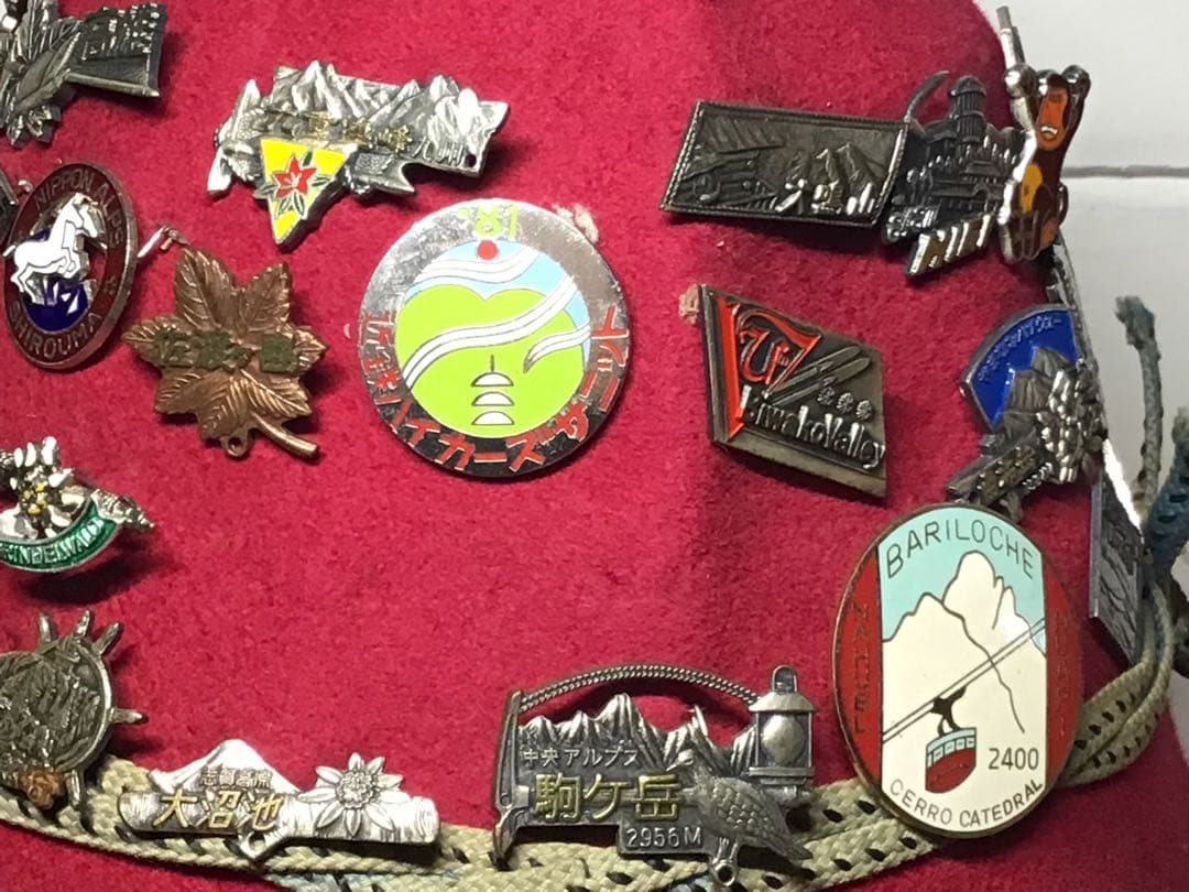 棋士/作家遺品 マウンテンハット 1950~80年代登山バッチ48点付きラビット