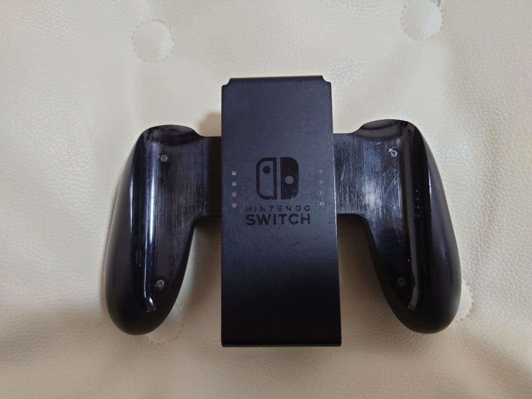 【完品+おまけ】Nintendo Switch 本体 キャリングケース フィルム