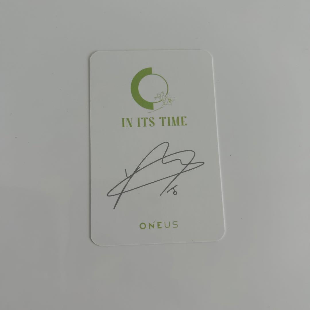 ONEUS ペンサ　トレカ　25