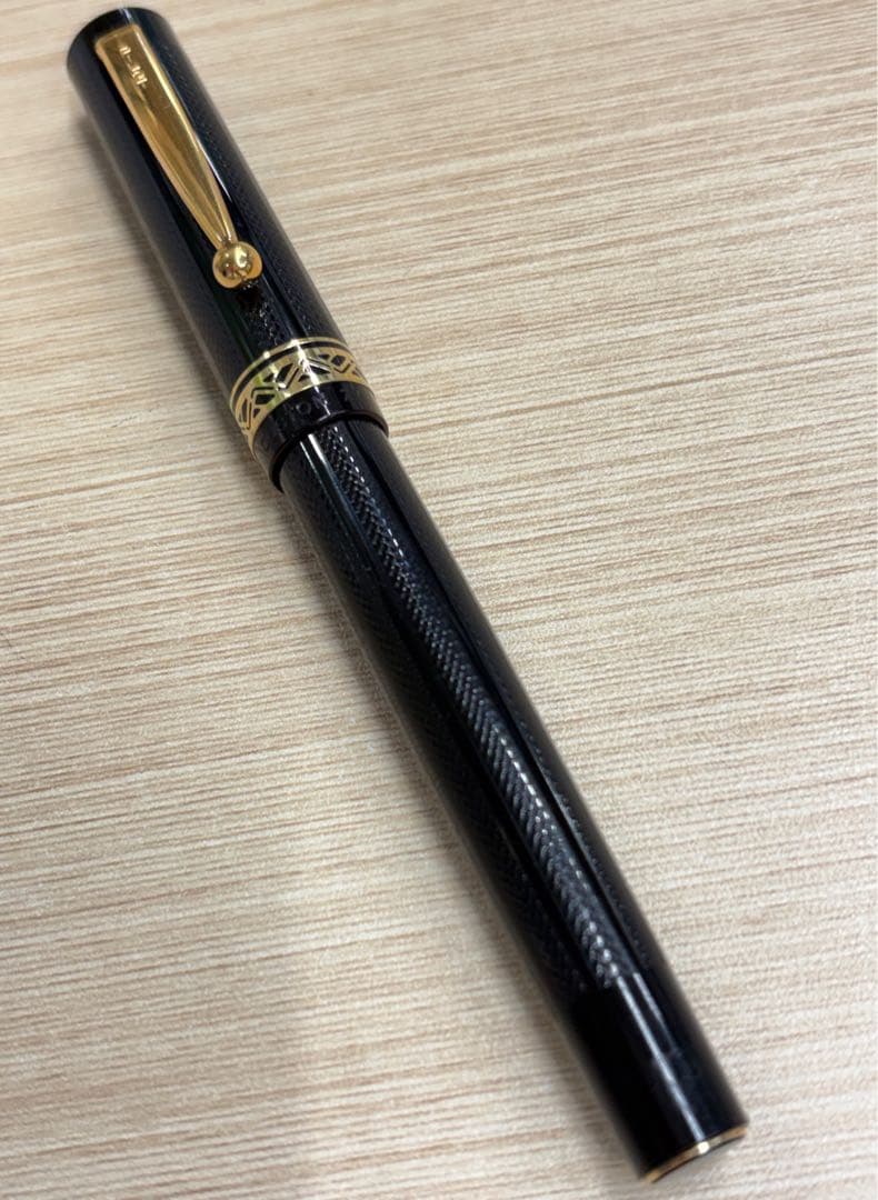 PILOT パイロット　万年筆　CUSTOM72 ペン先14K−585 HM