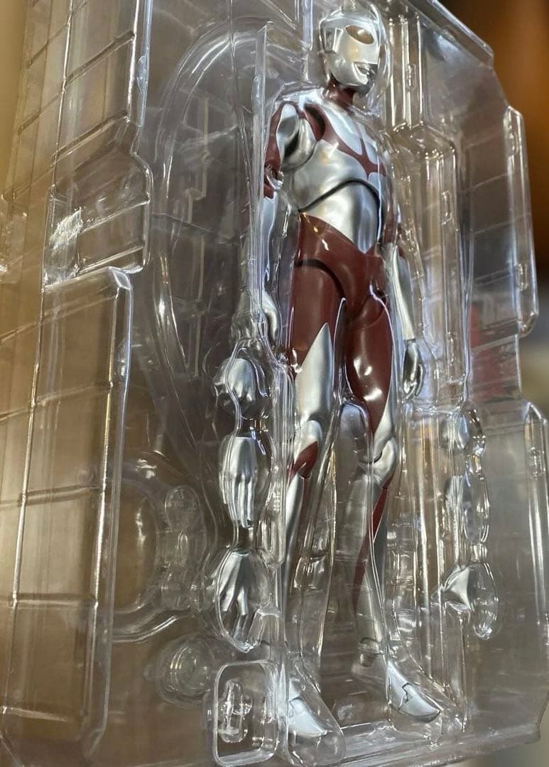 ⑮ウルトラマン（シン・ウルトラマン）