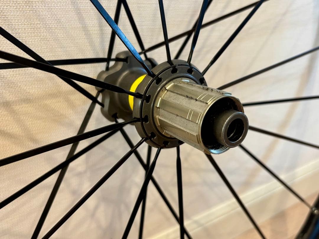 MAVIC KSYRIUM ELITE UST DISC シマノ11速
