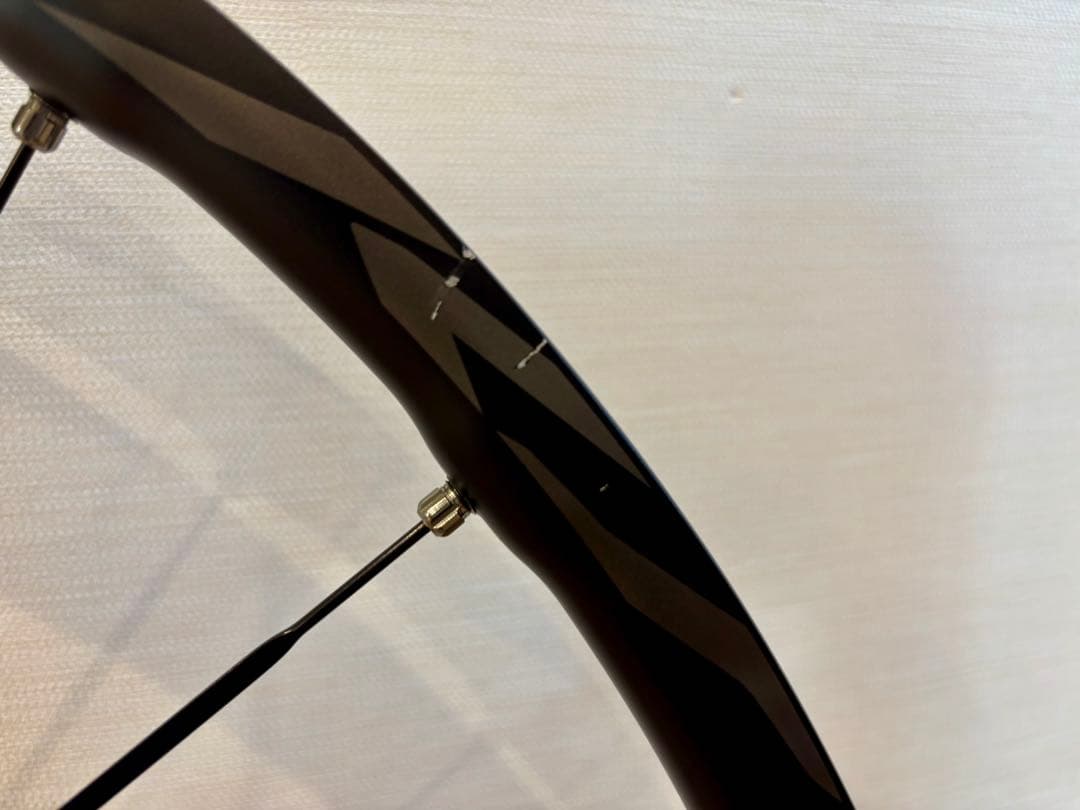 MAVIC KSYRIUM ELITE UST DISC シマノ11速